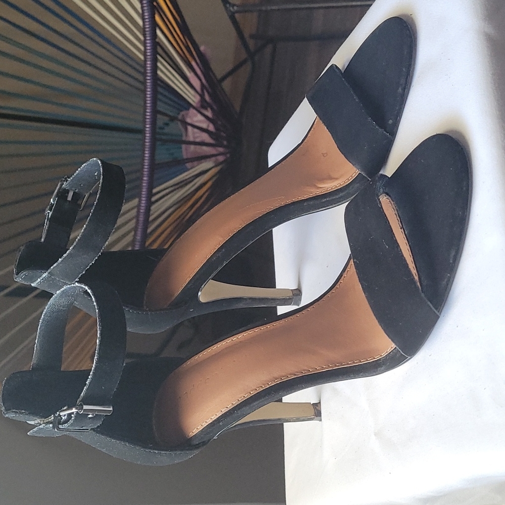 Size 8. Madden Girl black suede ankle strap heels.